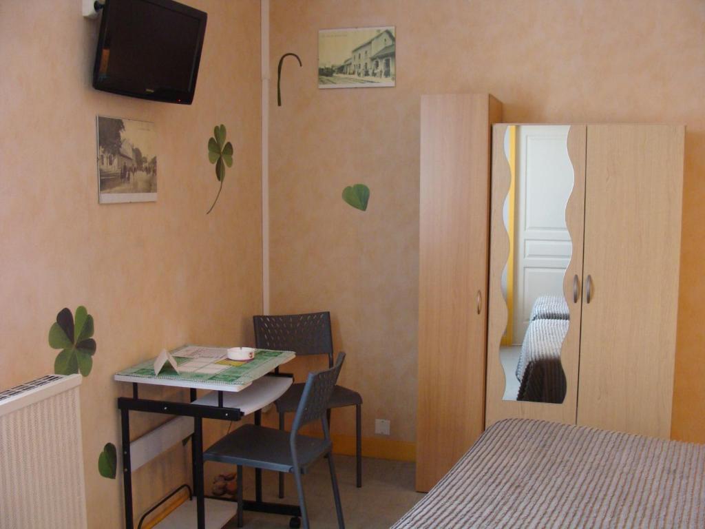 Hotel De L'Arrivee Фура Стая снимка